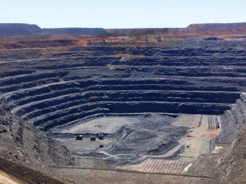 MININGสิงหาคม 2555 / Karara Mining / US$  35,000,000  /  Western Australia